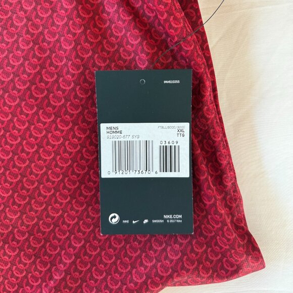 AS Roma Men’s Jersey – Qatar Airways Sponsor, Nike (2018-21) - Picture 6 of 7